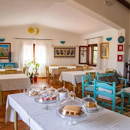Alloggio per agriturismo La Genziana *